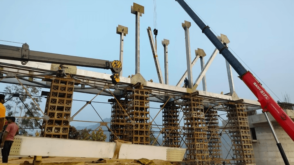 steel bridge erection